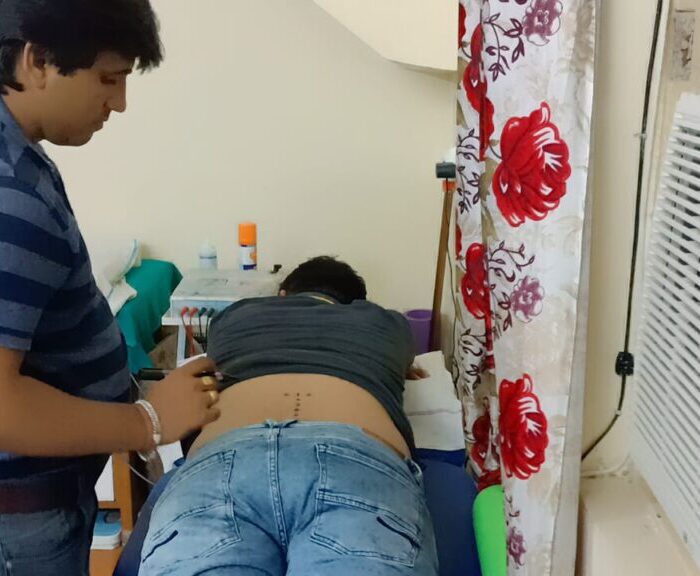 Back Pain Assessment by Dr. Hari Om Vashishtha at Gurgaon